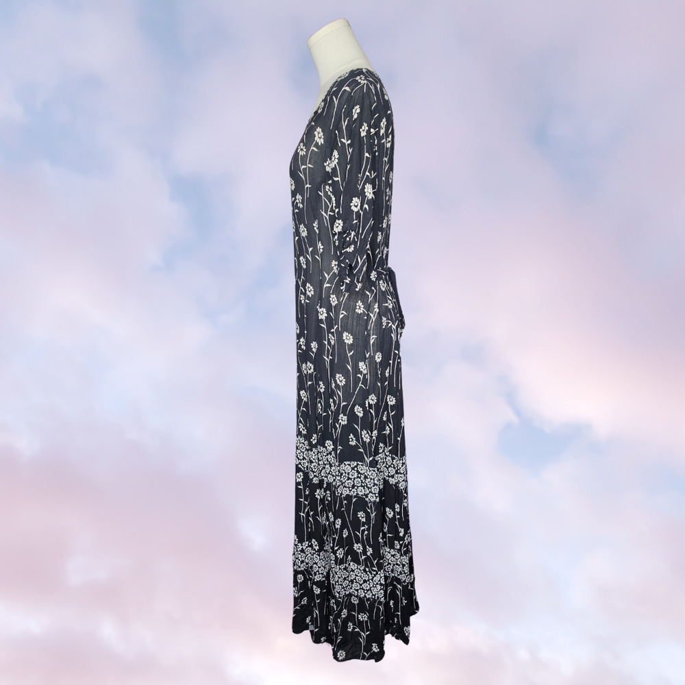 Rouge Black White Daisy Floral 100 Rayon Puff Sleeve Tie Waist Maxi Dress Size M - Picture 2 of 6